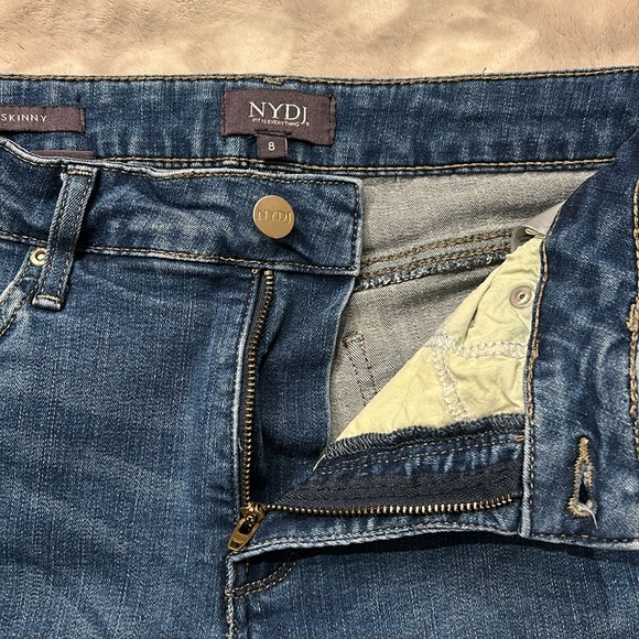 NYDJ Ami Skinny Jeans with Lift X Tuck Technology Size 8 - Picture 5 of 11